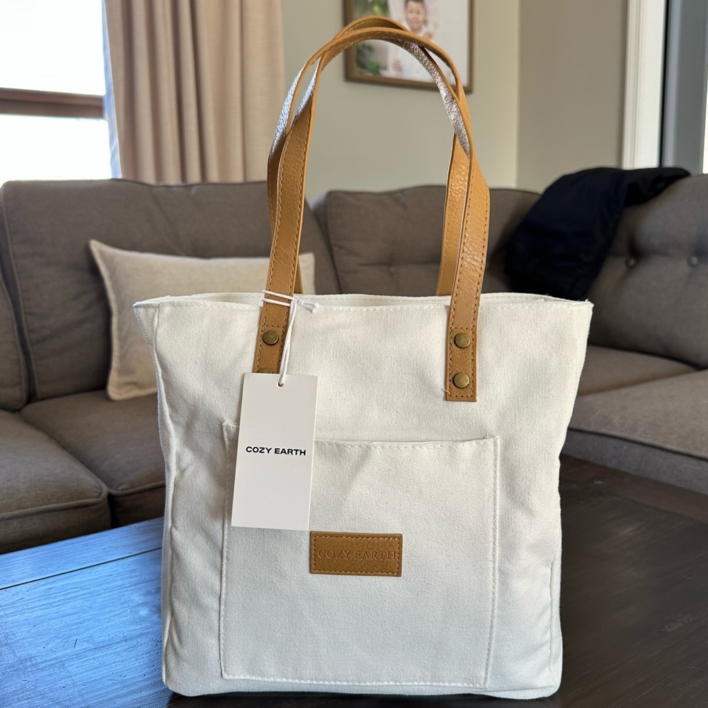 Cozy Earth Canvas Tote Bag White Tan Neutral Minimalist Everyday Casual NWT